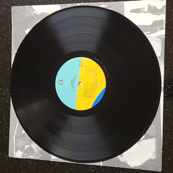 1987 ROGER Album - Picture 8 of 10